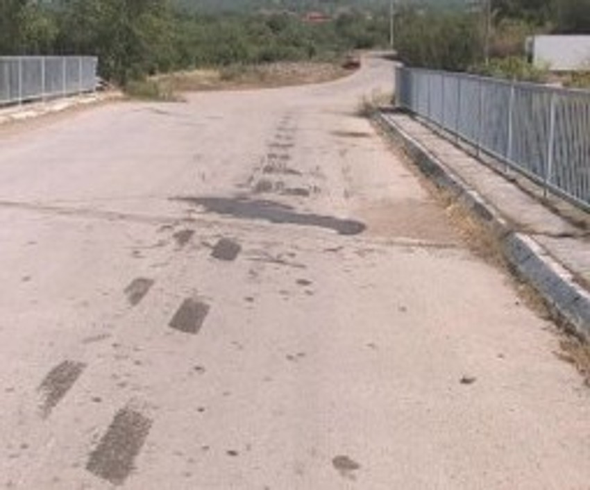 Mesto nesreće na nadvožnjaku