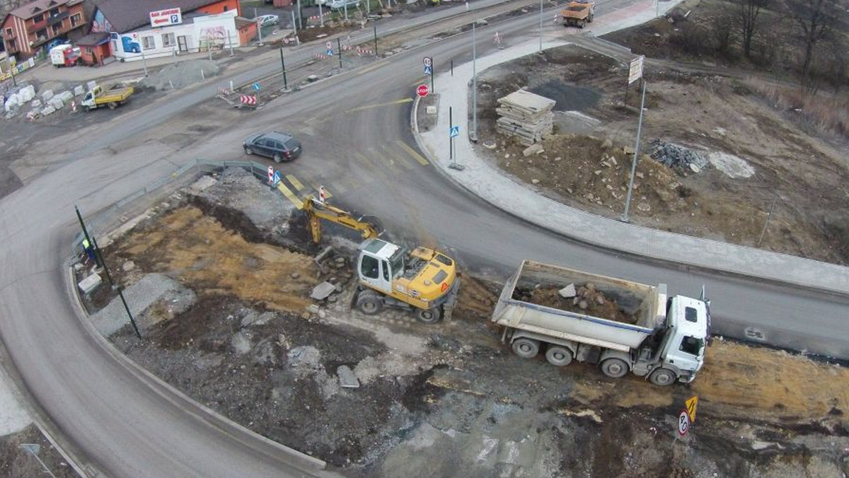 Urzędnicy rozstrzygnęli właśnie przetarg na przebudowę ulicy Igołomskiej. Chodzi o budowę drugiego etapu. Za jego wykonanie Zarząd Infrastruktury Komunalnej i Transportu zapłaci 178,9 milionów złotych. Droga ma być skończona do 31 grudnia 2019 roku.