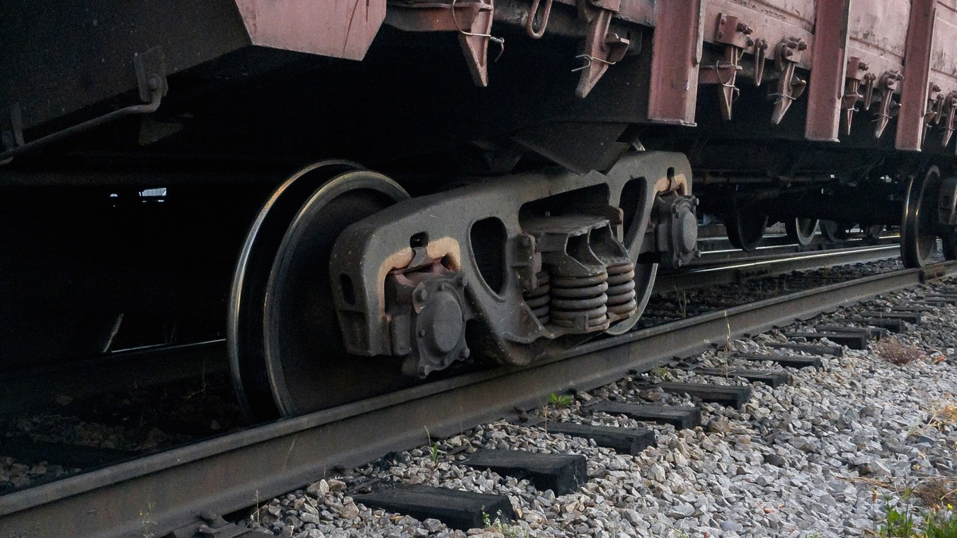 Vykoľajenie vlaku. (ilustračné foto)