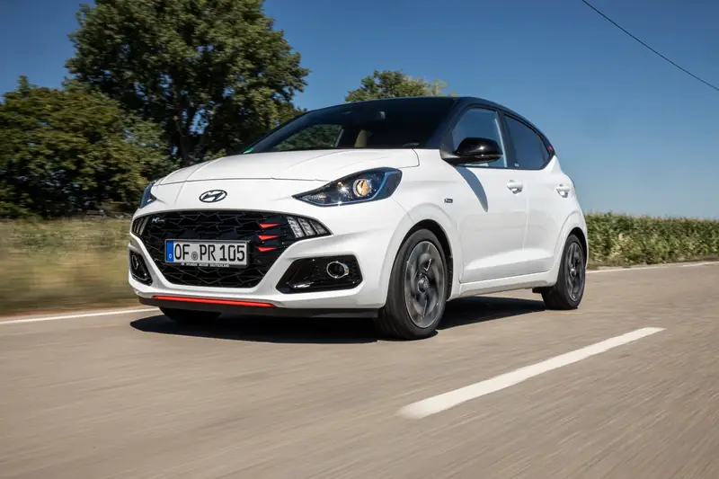 Hyundai i10 N Line, nowoczesny samochód dla dziewczyn, które uwielbiają śpiewać w aucie / Materiały prasowe