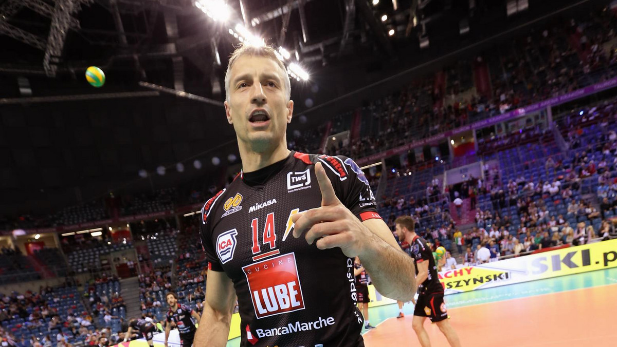 Ekipa z Maceraty sromotnie przegrała z Trentino Diatec Volley 0:3 we włosko-włoskim półfinale Ligi Mistrzów w Tauron Arenie Kraków. Mecz był bardzo jednostronny, a na parkiecie oglądaliśmy tylko cienie gwiazd z Cucine Lube Civitanova. - Pokonali nas w absolutnie każdym elemencie gry. Nie mamy nic na swoje usprawiedliwienie – powiedział w rozmowie z Eurosport.Onet.pl kapitan Lube, Ivan Miljković.