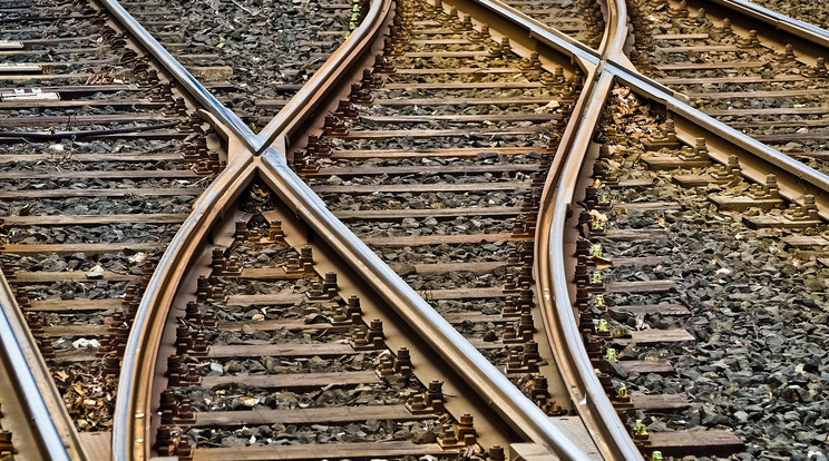 A helyszínelés ideje alatt Császárszállás és Nyíregyháza között csak egy vágányon közlekedhetnek a vonatok /illusztráció: Pixabay