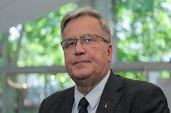 Komorowski dobitnie o referendum. 'Nie pójdę. To traktowanie obywateli jak idiotów'