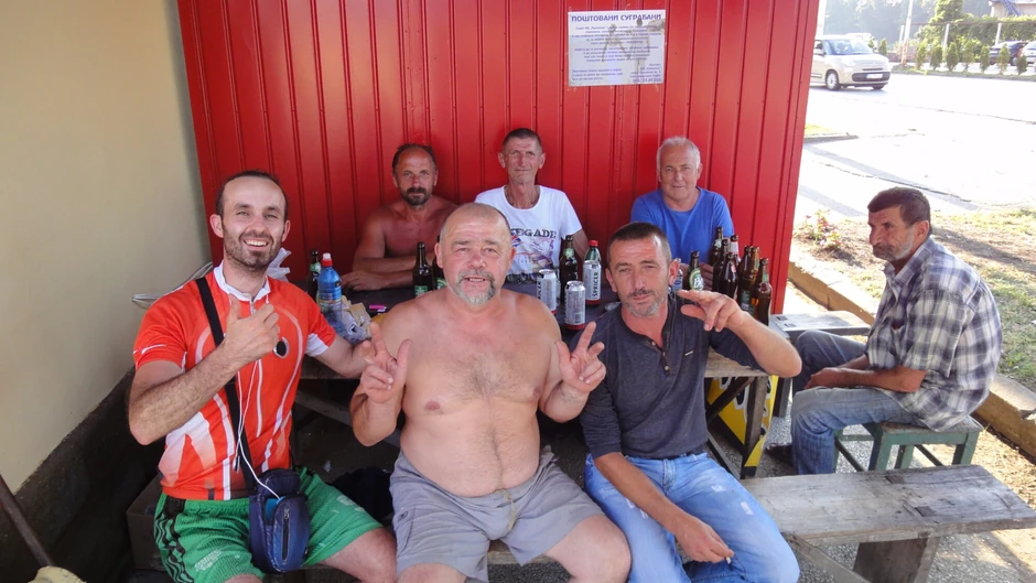 Ljudi koje je upoznao nudili su mu novac, prenoćište i hranu