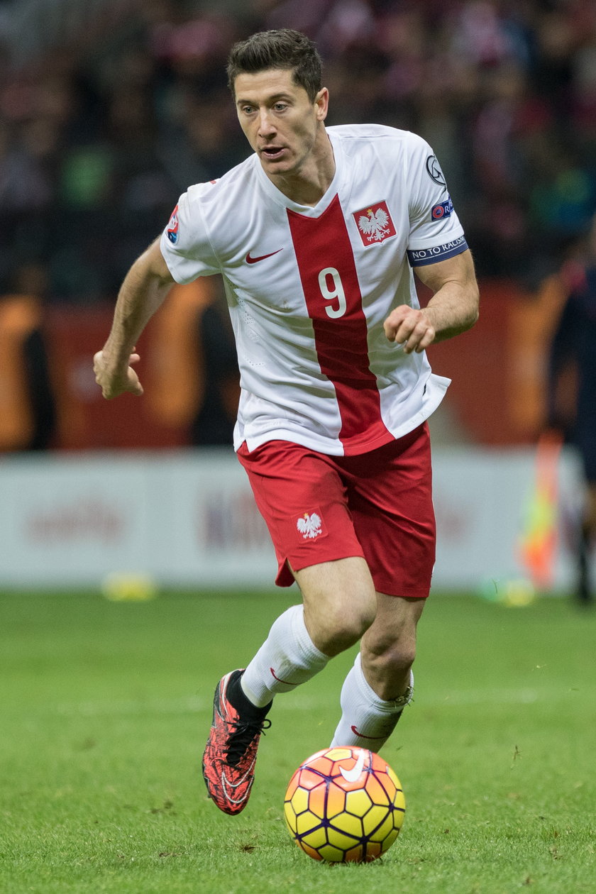 Robert Lewandowski na 5. miejscu w rankingu stu najlepszych piłkarzy 2015 roku według L'Equipe 