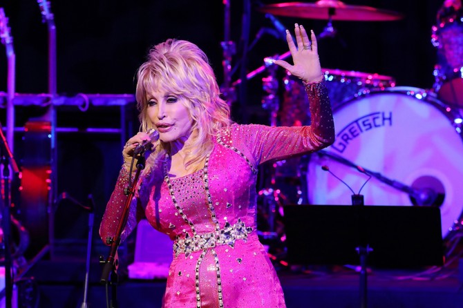 Doli Parton