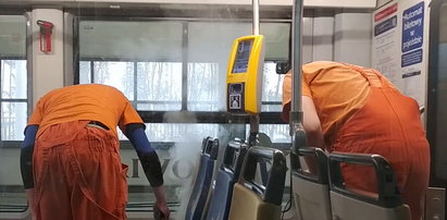 Autobusy i tramwaje są czyszczone każdego dnia