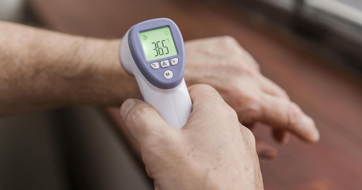 Gadżet idealny na sezon gryp i przeziębień. Ile kosztują nowoczesne termometry elektroniczne?