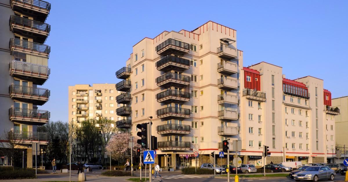 Zamieszanie wokół dopłat do mieszkań. "Pierwsze klucze" w poczekalni