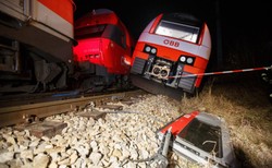Zderzenie dwóch pociągów pod Wiedniem. Są ranni