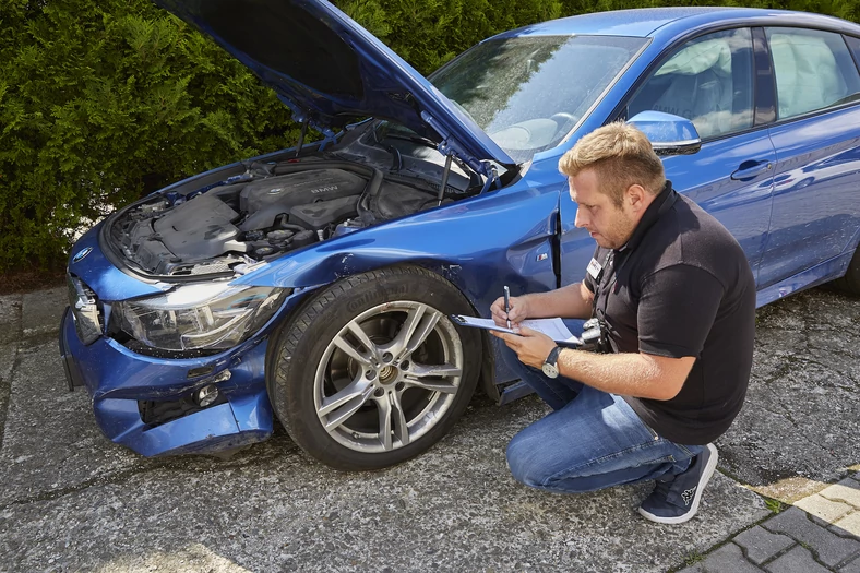 Co auto zapamięta z wypadku?