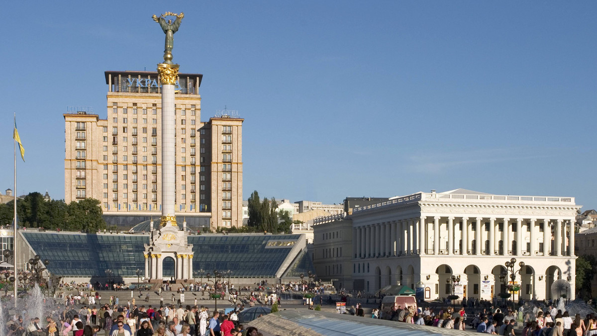 Ukraina: ewakuacja hotelu w centrum Kijowa