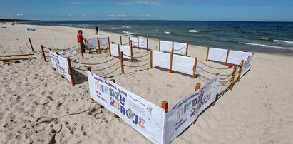 Bezpieczne plażowanie w czasie epidemii. Podano wytyczne