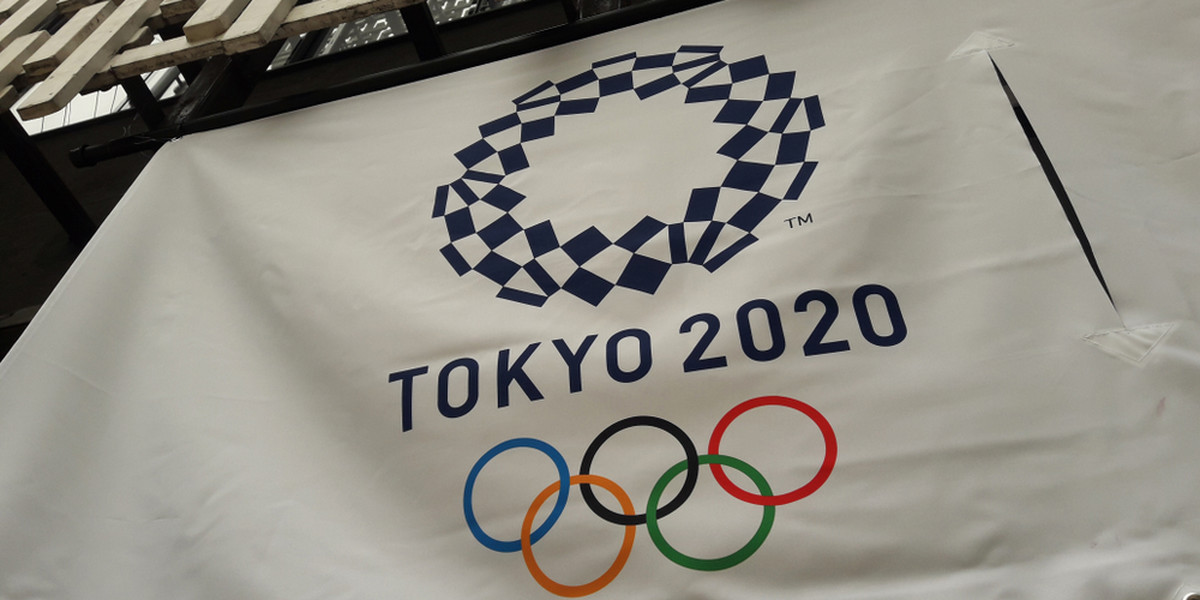 Japoński komitet organizacyjny zainwestował 5,51 mld dol. w organizację igrzysk  olimpijskich - wynika z danych portalu Statista. Miasto Tokio wydało zaledwie 5 mln dol. mniej niż komitet, podczas gdy japoński rząd przekazał na ten cel 1,37 mld dol. 