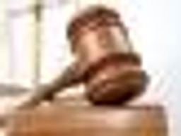 Sądy nie mogą zmieniać treści umów