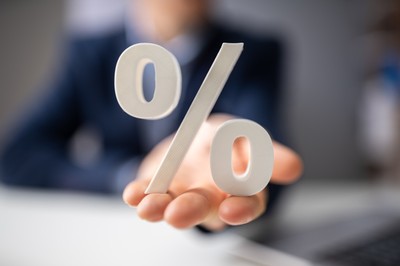 Waloryzacja 2026: minimalna emerytura w końcu powyżej 2 tys. zł? Mamy wyliczenia