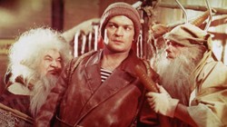 QUIZ o kultowej komedii z czasów PRL. Pamiętasz "Kingsajz"? 10/10 dla prawdziwych kinomanów!