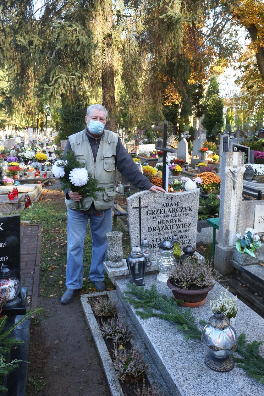 Polacy ruszyli na cmentarze. Wreszcie mogliśmy zapalić znicz bliskim