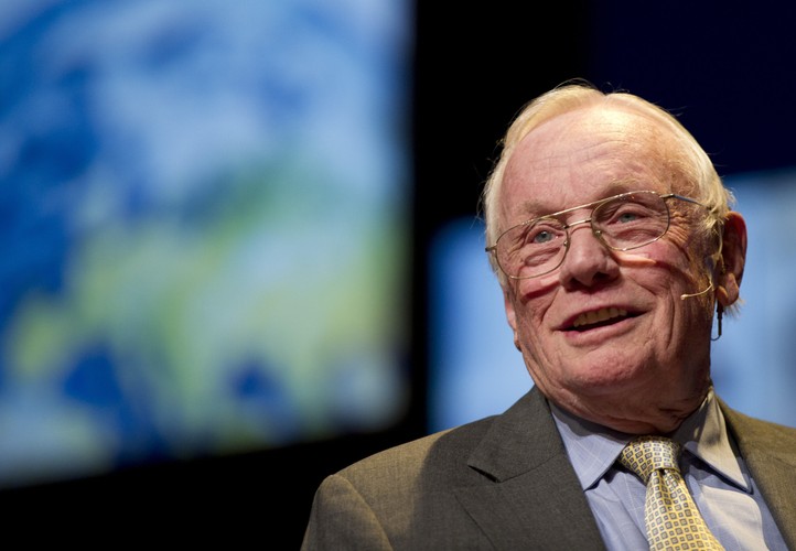 Neil Armstrong nie żyje