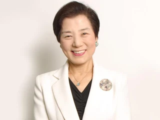 Yoshiko Shinohara