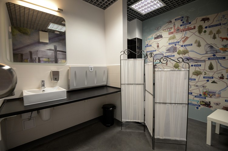 Nowy budynek dworca kolejowego Warszawa Zachodnia <br><br> fot. (zuz) PAP/Marcin Obara