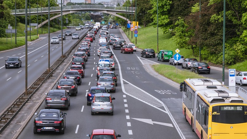 Trasa Łazienkowska ulica Warszawa ruch korek