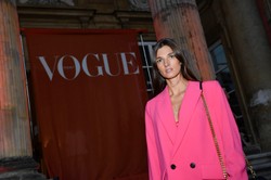 Kamila Szczawińska o macierzyństwie: Stajesz się takim termomixem – musisz być wielofunkcyjna [FRAGMENT KSIĄŻKI]