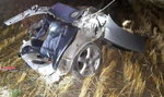 Straszny wypadek w Krotoszynie. Auto rozpadło się na dwie części!