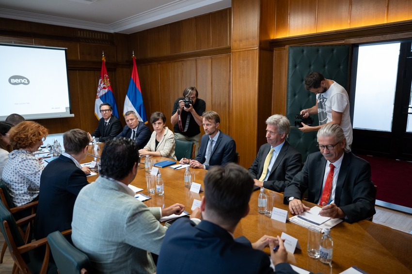 Sastanak ambasadora Kvinte i delegacije EU u Srbiji sa Anom Brnabić