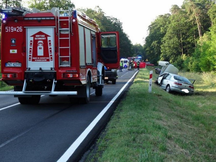 Nowy Tomyśl: pijany kierowca spowodował śmiertelny wypadek