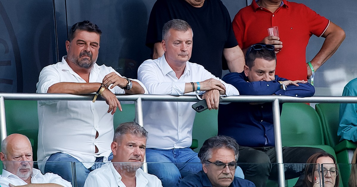 Káosz a Magyar Kupa-döntő jegyvásárlása körül, megint az MLSZ-t ekézi Kubatov Gábor
