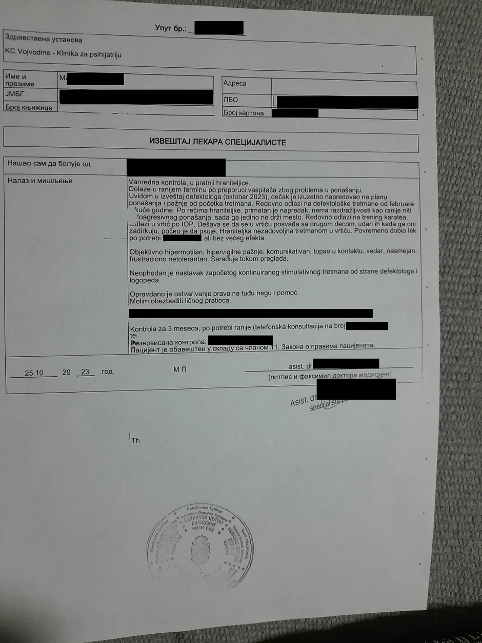 izveštaj dečjeg psihijatra za M