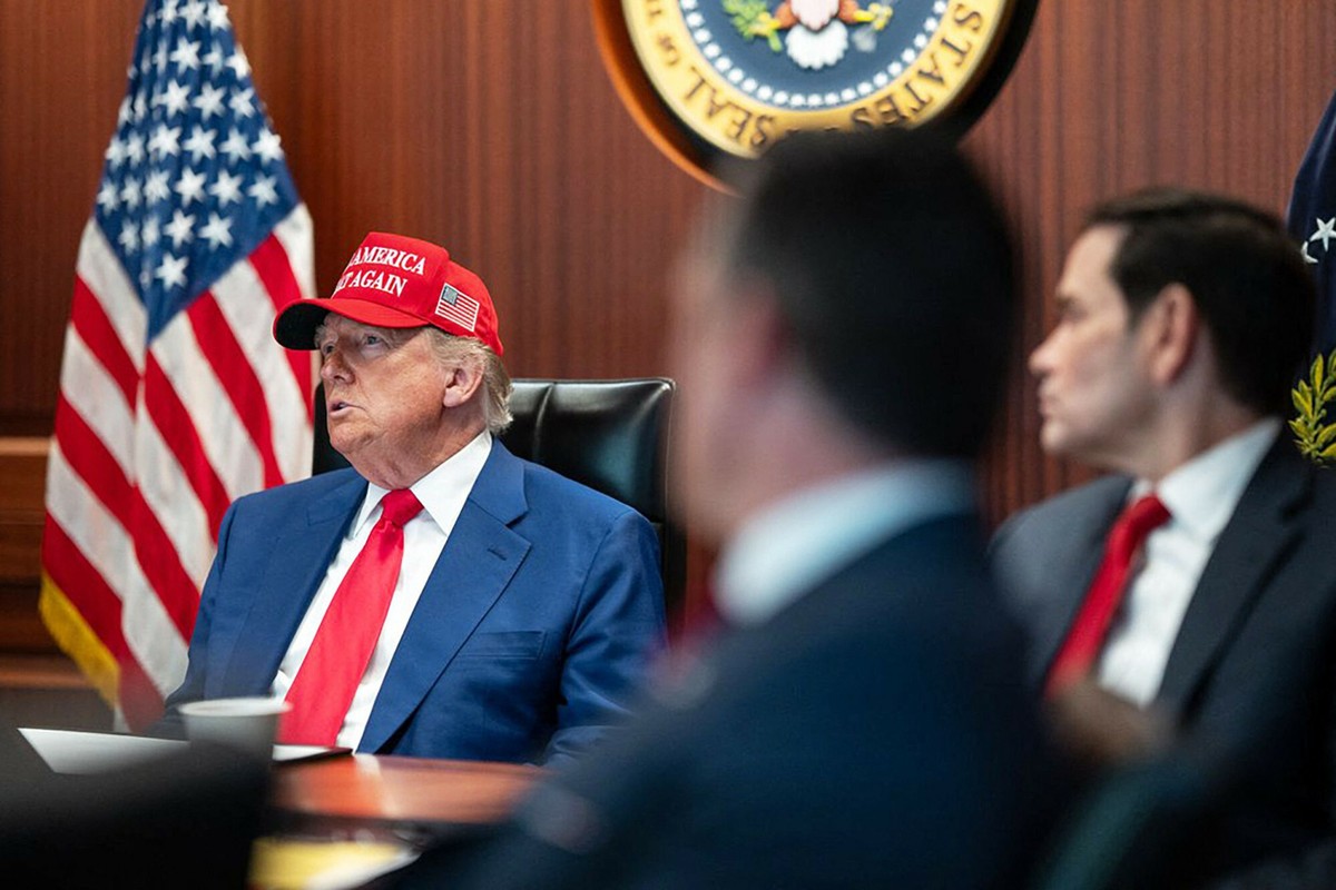 Jak Donald Trump odpowie na irański atak na amerykańskie bazy?