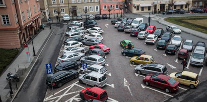 Poznań zrobi miejsca parkingowe dla rodzin z dziećmi