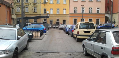 Zamkną ulice, zabiorą parkingi