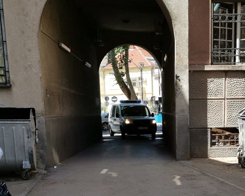 Malčanski berberin kombijem dovezen u sud