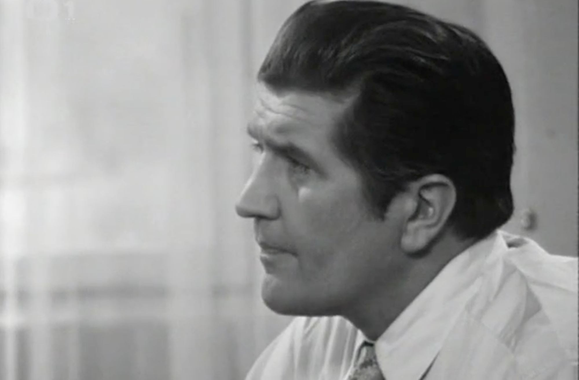 Český herec František Vicena vo filme Bláznova smrt (1973).
