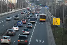 Gigantyczne korki na Puławskiej w Warszawie. Mieszkańcy protestują