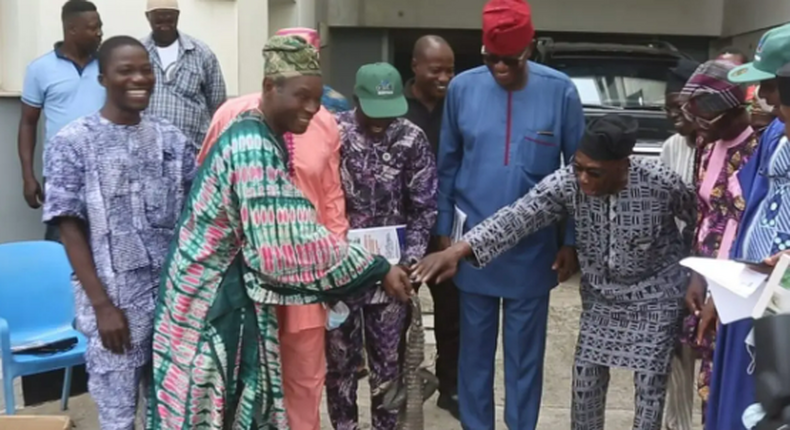 Rubber producers present life crocodile to Obasanjo, say they can't give him money (Daily Trust)