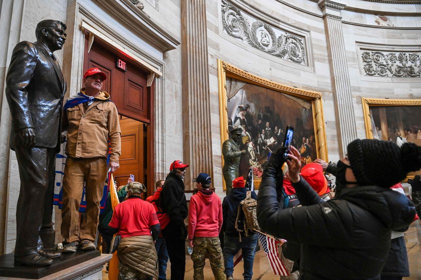 Joint session to certify the 2020 election results, in Washington