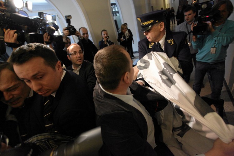 Przepychanki w Sejmie