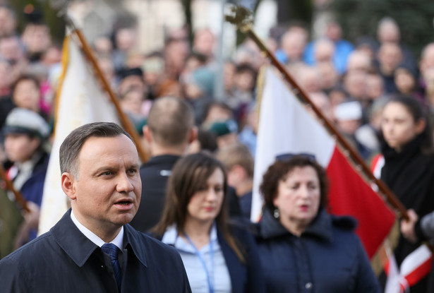 Andrzej Duda pisze dwa listy do Antoniego Macierewicza. MON odpisało prezydentowi