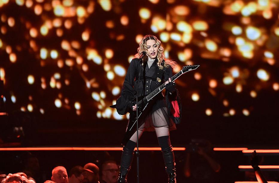 Madonna egészségügyi vészhelyzetét eddig titkolták, a család nagyon félt attól, hogy elveszítik őt. Fotó: Getty Images