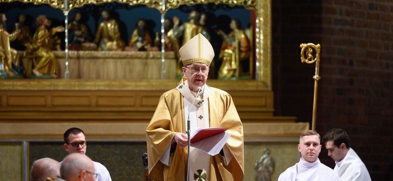 Abp Gądecki o sztucznej inteligencji: Ludzkość bezpieczna tylko pod panowaniem Chrystusa