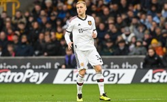 Liga angielska. Van de Beek nie zagra do końca sezonu