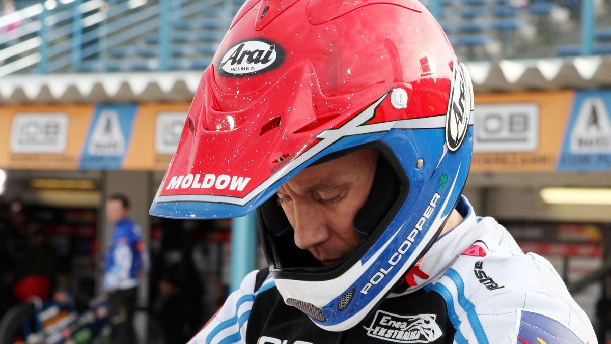 Nicki Pedersen zwyciężył w ostatniej rundzie Speedway European Championships w Ostrowie Wielkopolskim. W końcowym rozrachunku nie dało mu to jednak triumfu w całych mistrzostwach. Tytuł obronił Emil Sajfutdinow, któremu Duńczyk pogratulował, ciesząc się z dobrej jazdy i z faktu bycia najszybszym na torze Ostrovii.