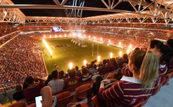 50 tysięcy kibiców na stadionie w czasie pandemii. Takie rzeczy tylko w Australii