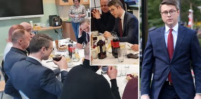 Impreza z alkoholem w szkole, a przy stole zaufany człowiek premiera. Co robił tam minister Müller?