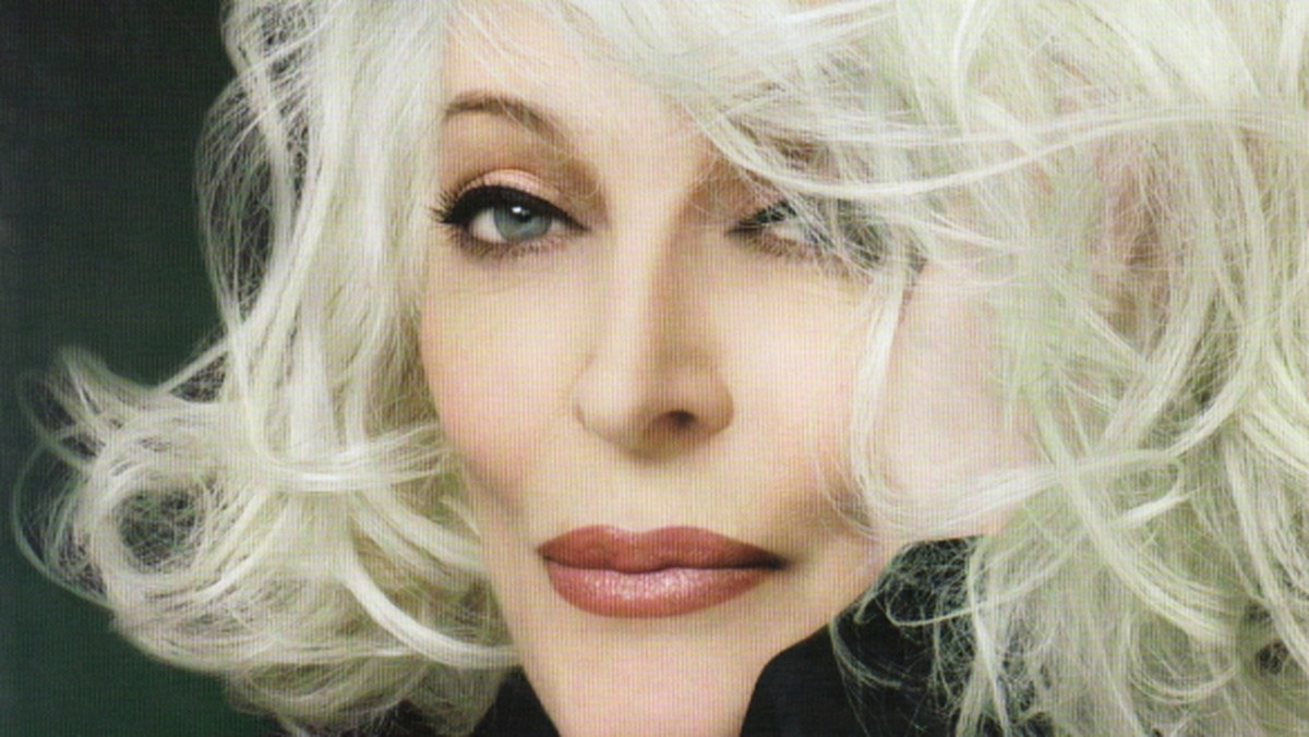 Carmen Dell'Orefice - 77 lat