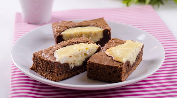 Túrós brownie recept / Fotó: Ringier